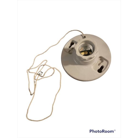 New pull chain felling socket - Picture 1 of 2